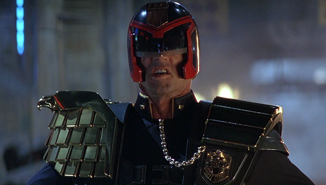 download stallone dredd